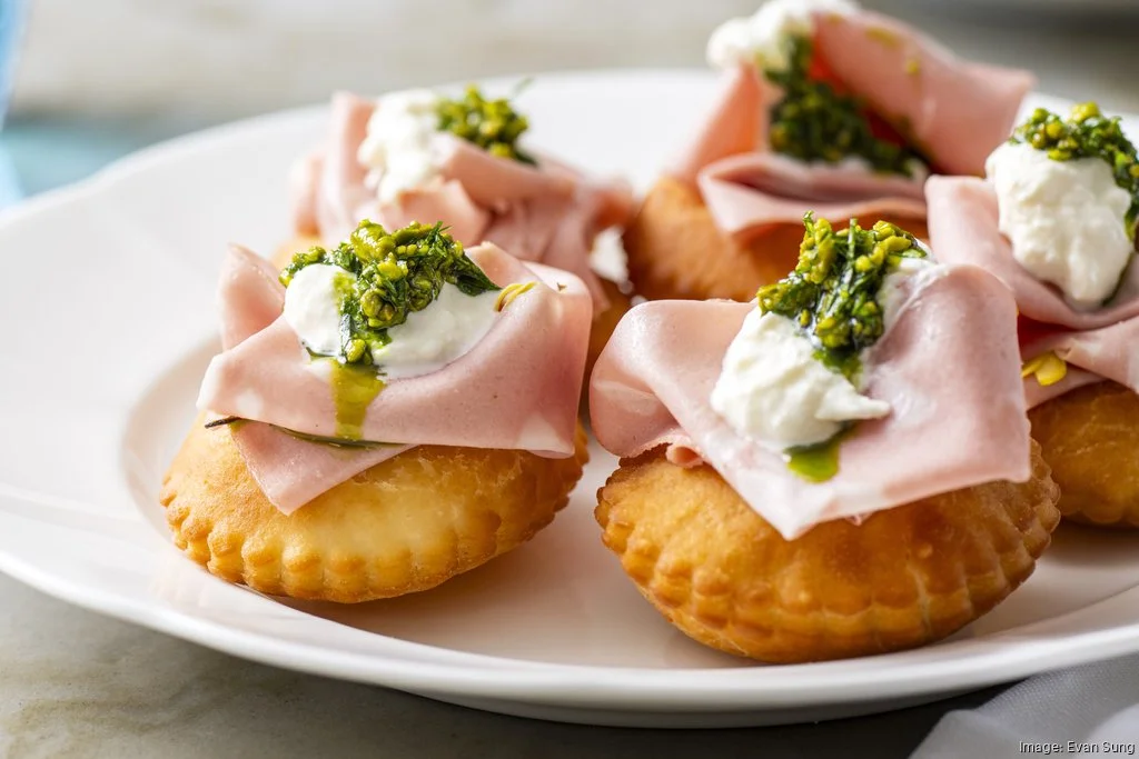 The Fontainebleau Miami Beach introduces Mirabella, a menu by Michelin-starred Chef Michael White