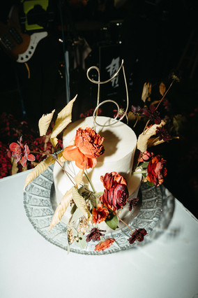 Outdoor barn wedding at Handsome Hollow | H. Smith & Co. Weddings