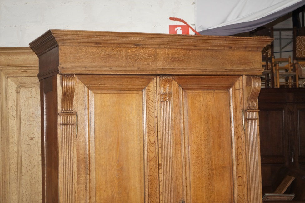 Antieke kleerkast in Duitse stijl eik (8)