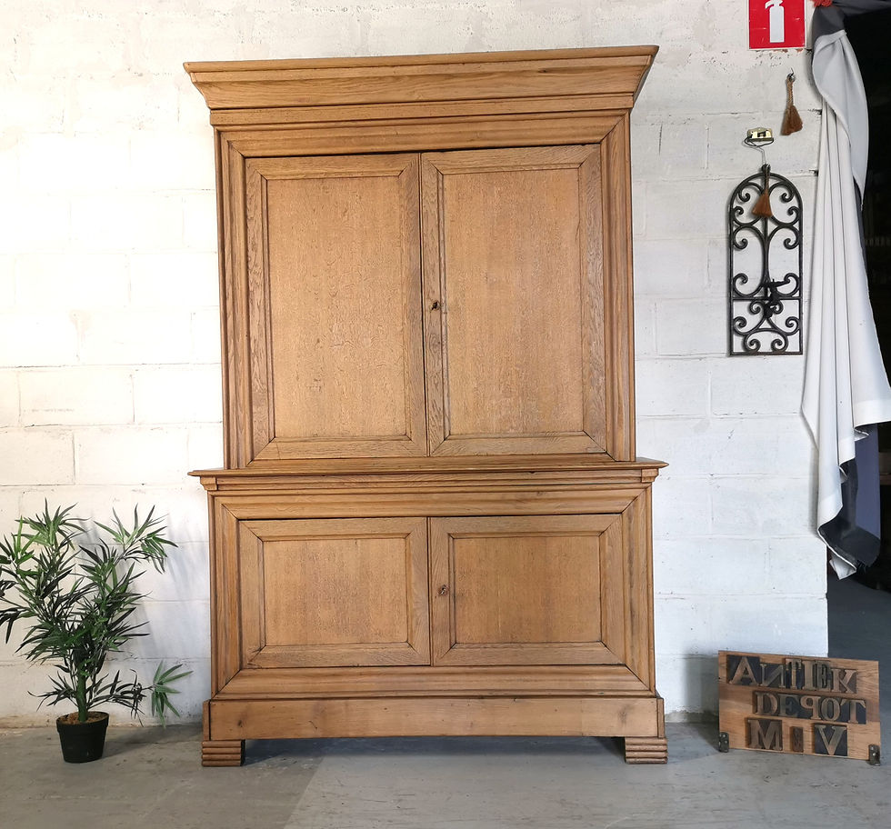 bleke antieke LP DC in eik H 216 (3)