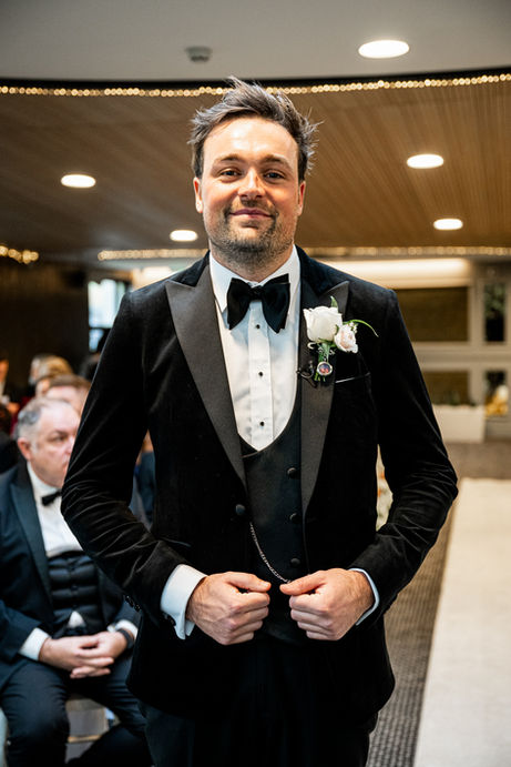 South Wales Wedding Photography at Fairyhill by a South Wales Wedding Photographer