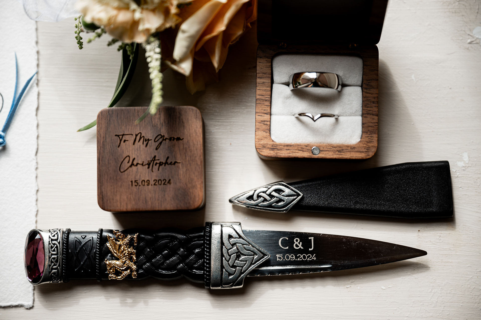 South Wales Wedding Photography at Coed y Mwstwr by a South Wales Wedding Photographer