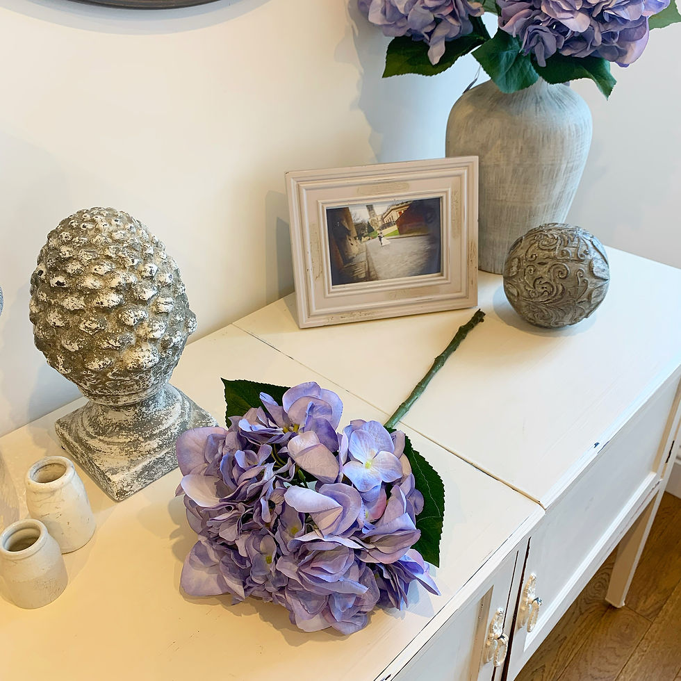 Thumbnail: Lilac Hydrangea Stem