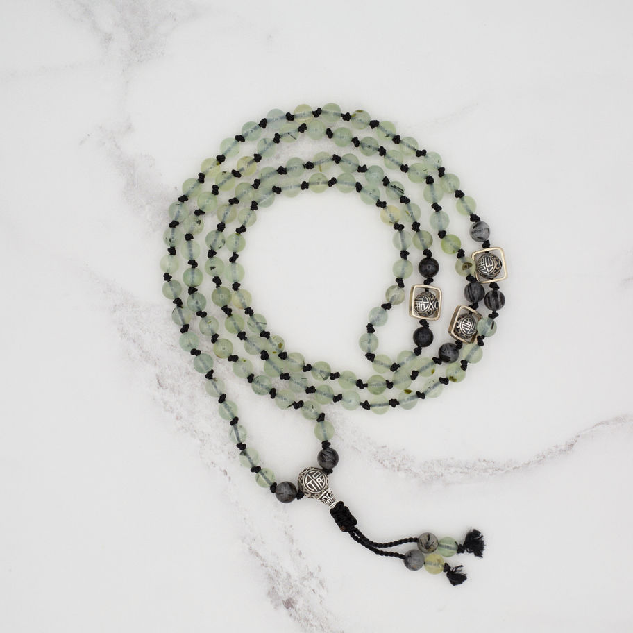 Green and black beaded mala necklace