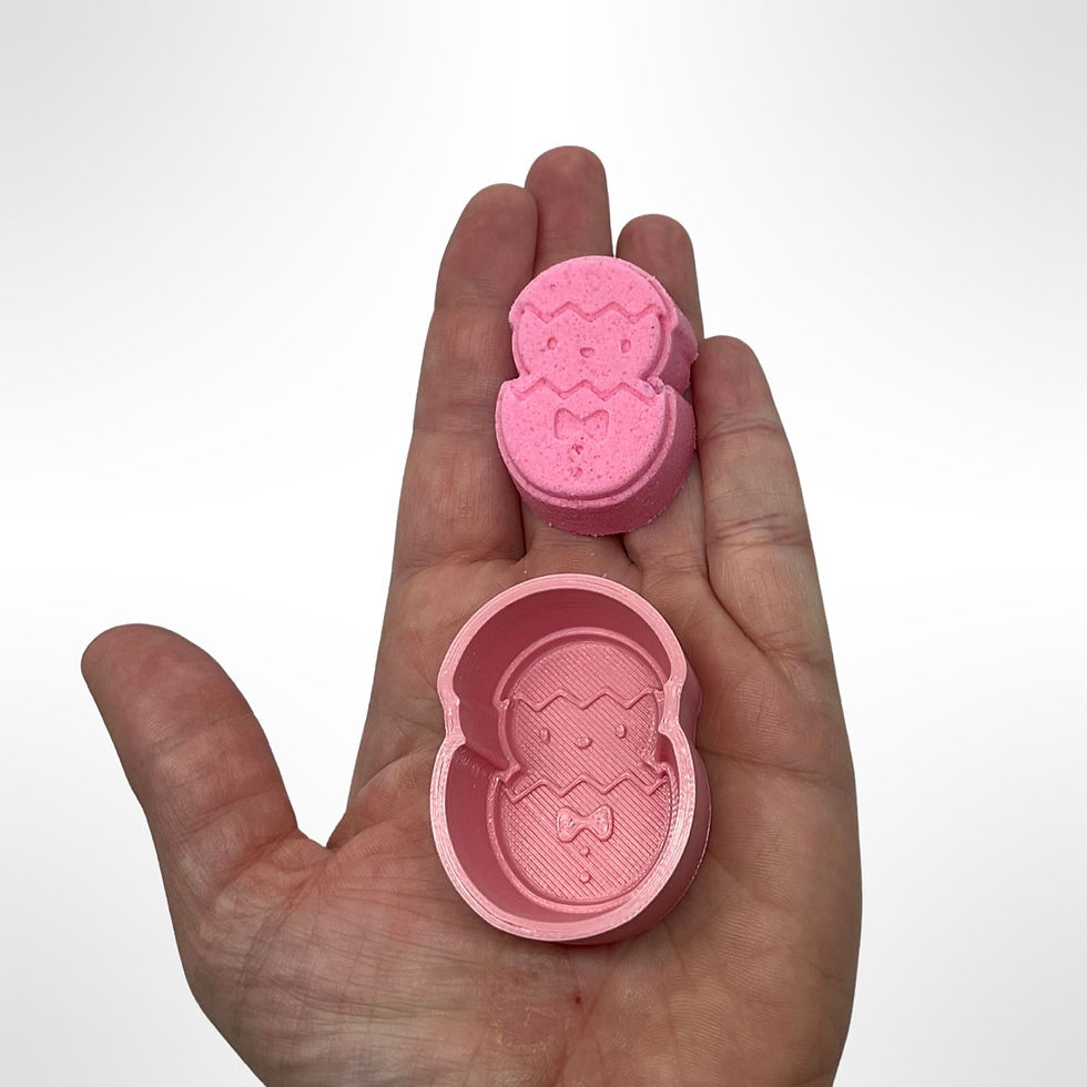 Thumbnail: Mini Chick in Egg Bath Bomb Mold