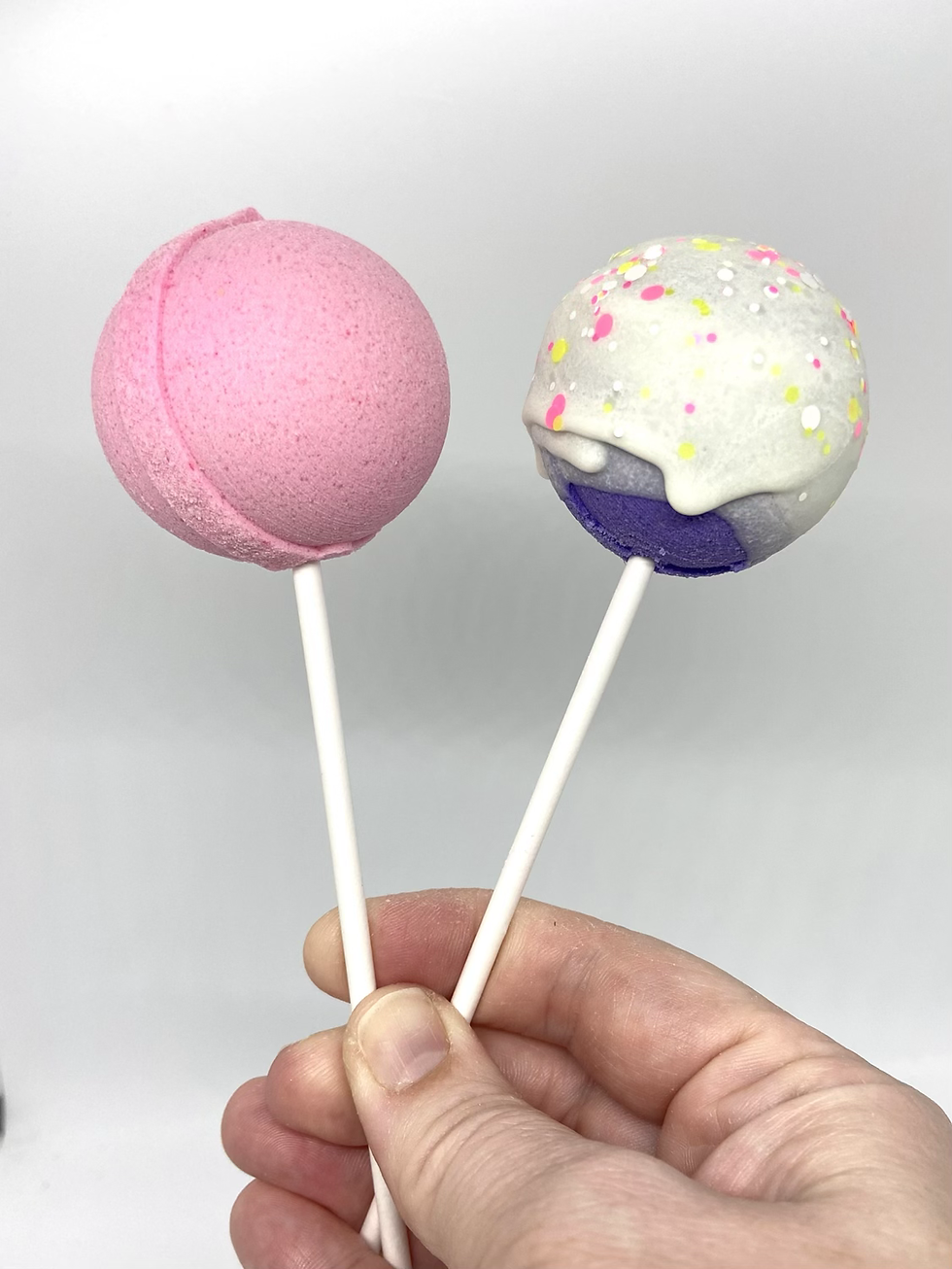 Thumbnail: Cake Pop Bath Bomb Mold