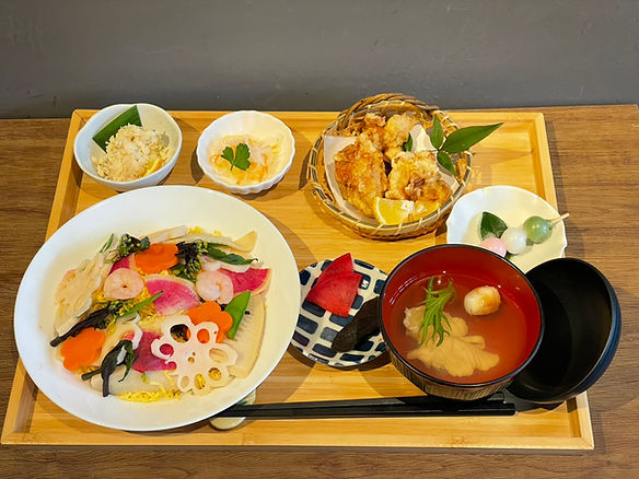 春のちらし御膳.JPG