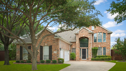 Front of home 2 .jpg