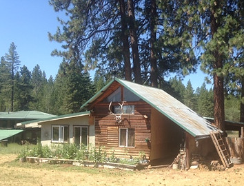 White Eagle cabin in the Ekone valley.