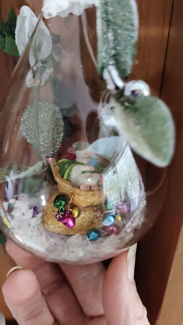 Thumbnail: Jingle Bells Glass Bauble 