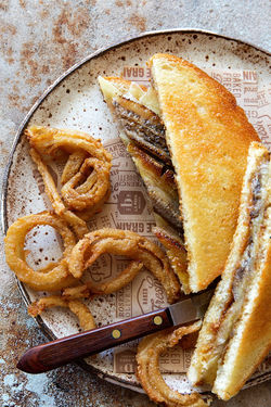 Elvis Grilled Cheese