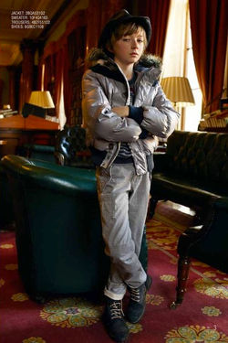Sisley Young Fall 2012 fancy house 3 (1)
