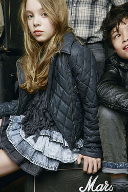 Sisley Young Autumn_Winter 2013 (8)