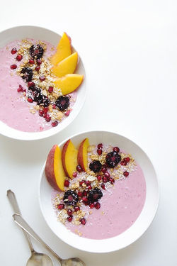 Summer Fruit Smoothie Bowl
