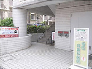階段からの入口