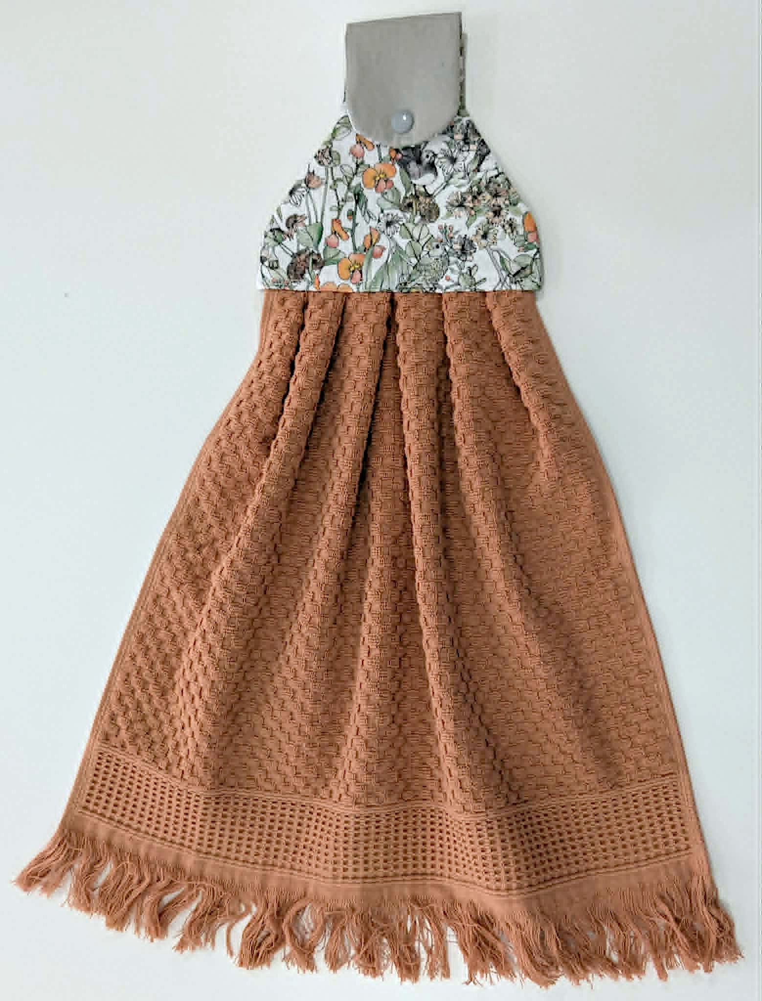 Bush Friends Fringed Hanging Towel