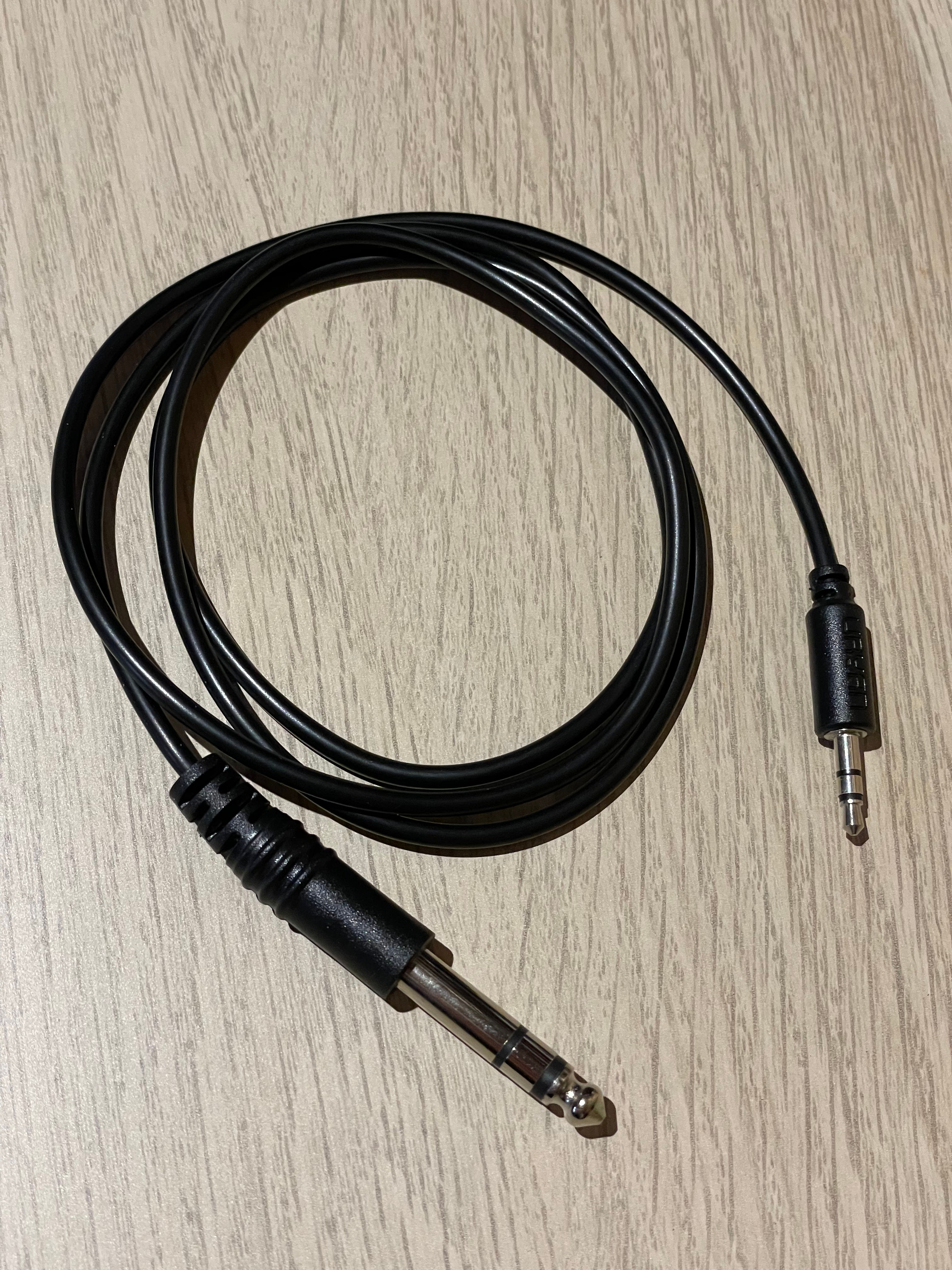 Uryan Modular 6.35mm stereo jack to 3.5mm stereo jack cable
