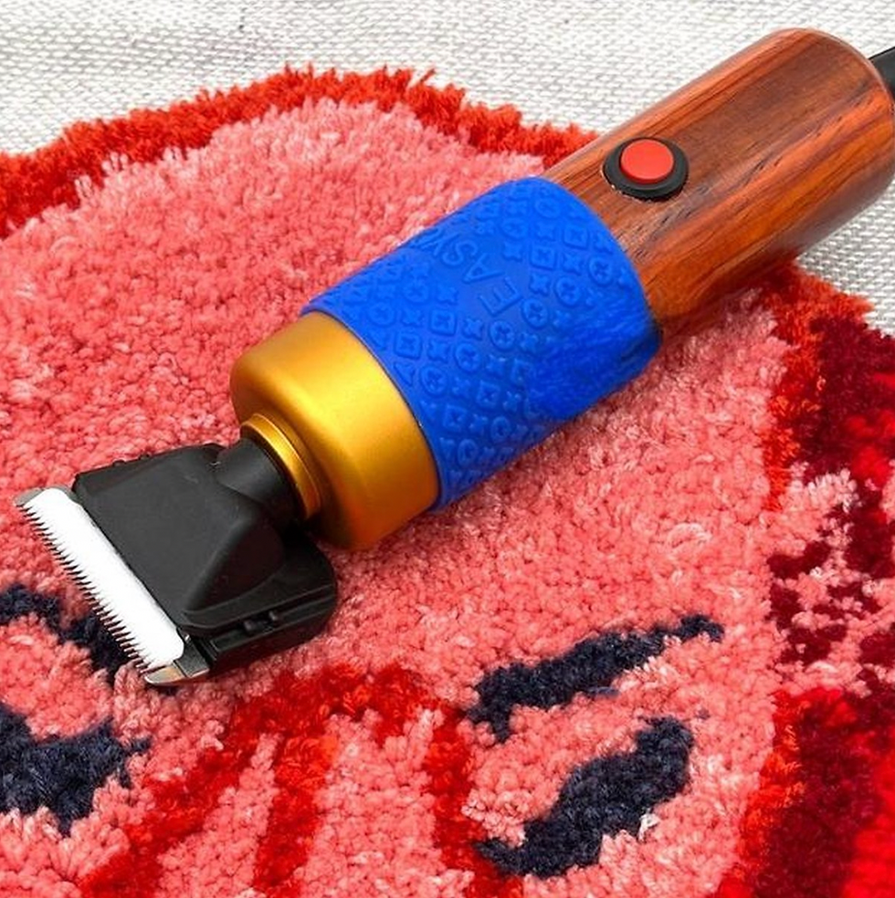 Thumbnail: Carpet Shaving Carving Clippers