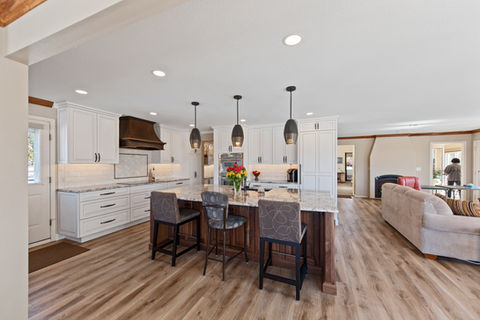 Dura Supreme - Frameless - Paint Grade - White w/ Sienna Accent