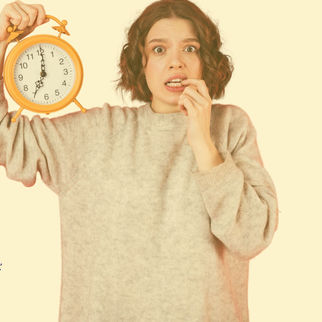 Pourquoi vous avez l’impression d’être en retard dans votre vie (et pourquoi c’est faux)