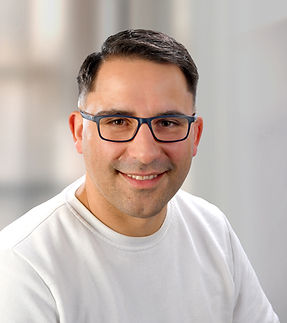 Nürnberger T H mit H.jpg