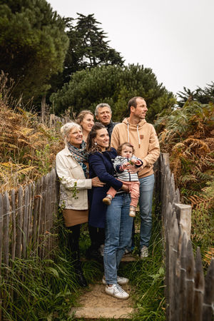 photographe famille plage grands-parents