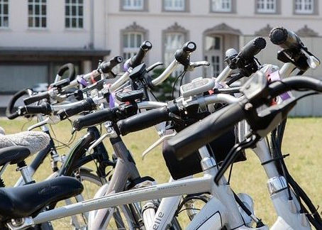 Guida Completa all’Acquisto di una Bici Elettrica: Come Scegliere il Modello Perfetto per Te