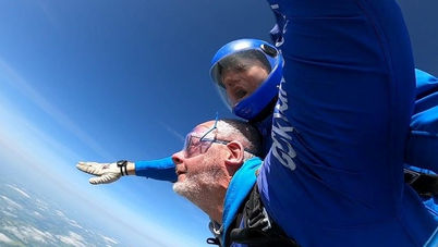Skydiving Daredevil with Parkinson’s Raises £2,150 