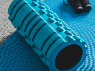 フォームローラー　背中　危険　筋膜リリース　骨折