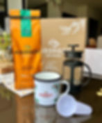 Kit para obsequiar: café, prensa francesa, cuchara medidora, mug