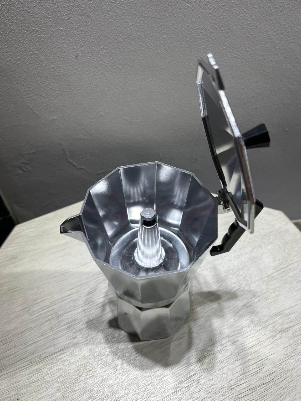 Miniatura: Cafetera Moka 6 tazas