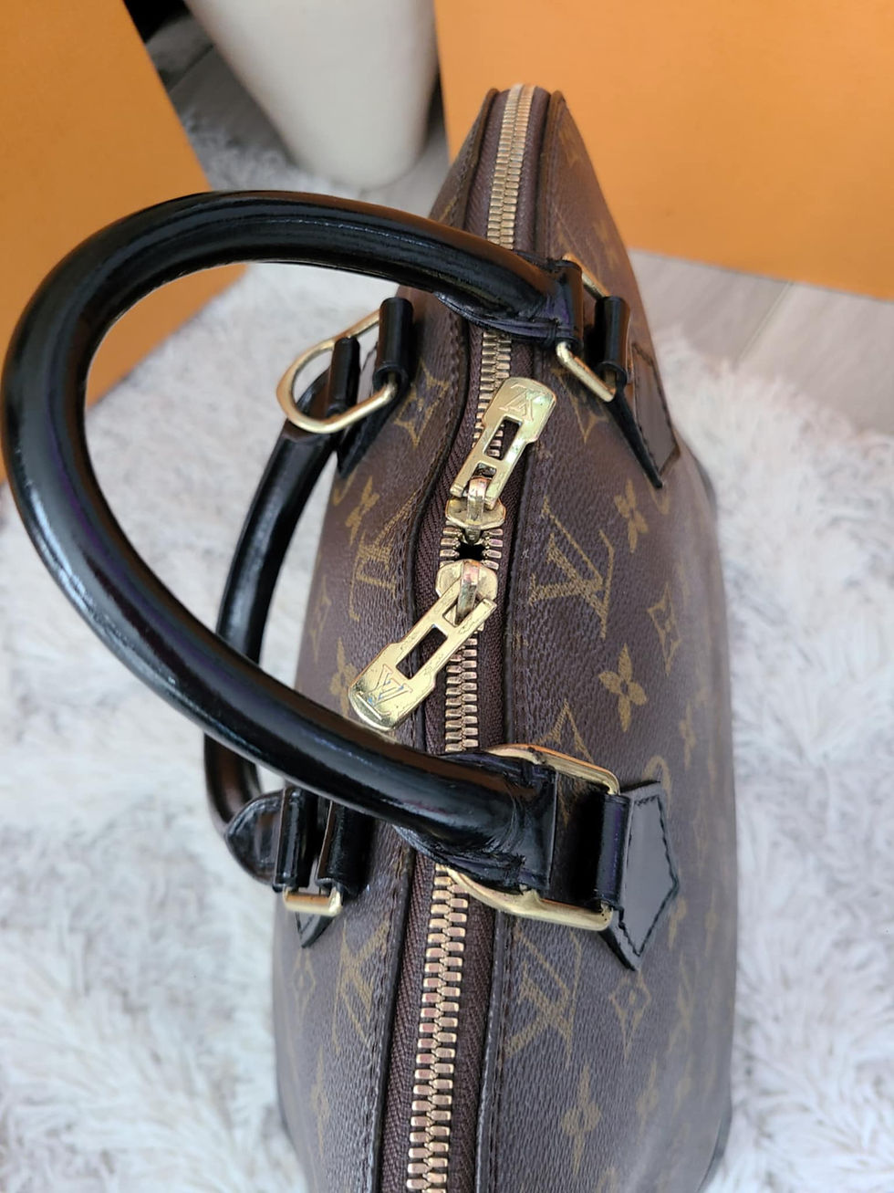 Thumbnail: Authentic Louis Vuitton Alma Pm pre owned (dyed black )