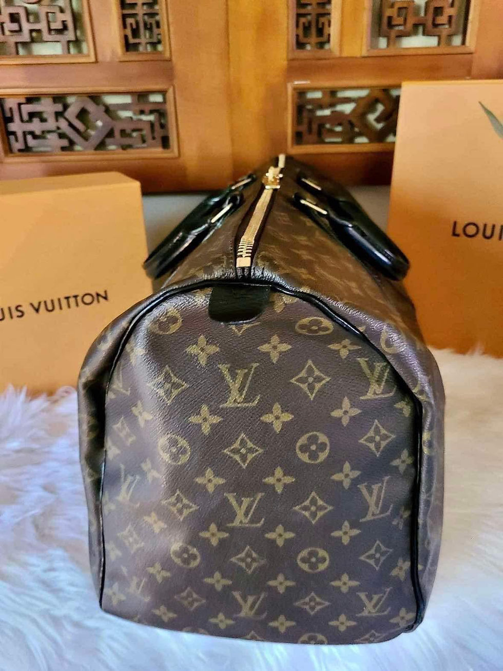 Thumbnail: Authentic Louis Vuitton Keepall 50 Duffle bag (pre owned)