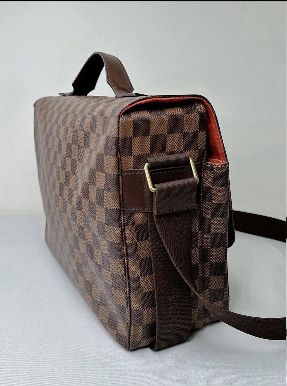 Thumbnail: Authentic Louis Vuitton Broadway Messenger DE bag (pre owned) 