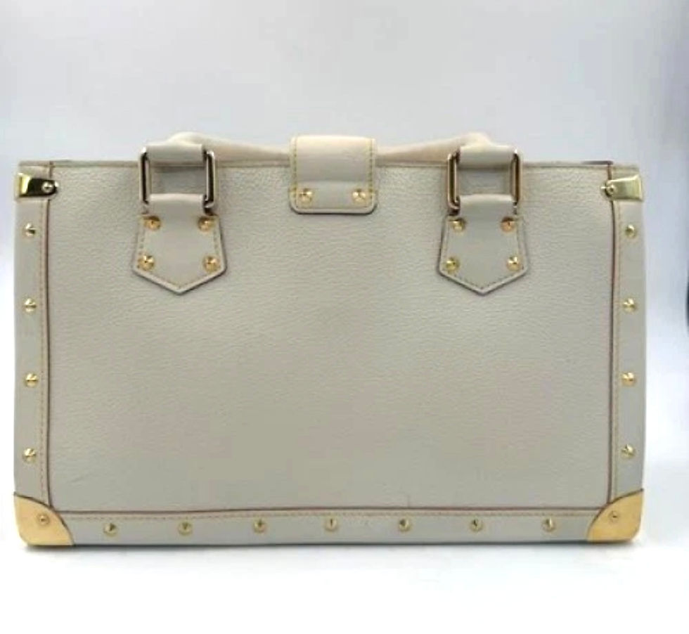 Thumbnail: Authentic Louis Vuitton Suhali white leather w/ gold hardware (pre owned)