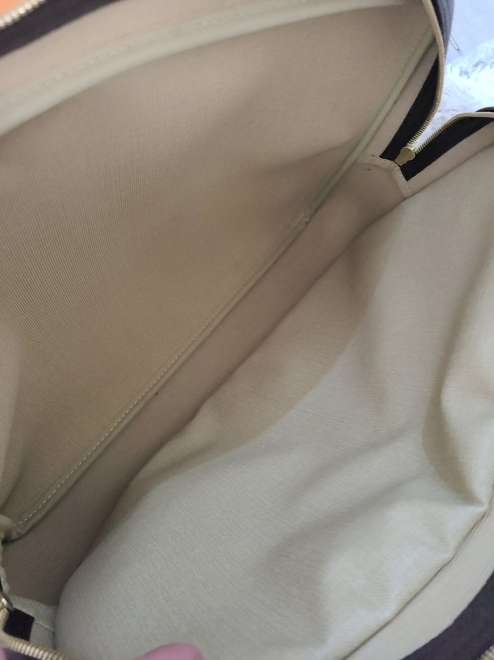 Thumbnail: Authentic Louis Vuitton Reporter GM Laptop/carry on bag (pre owned)