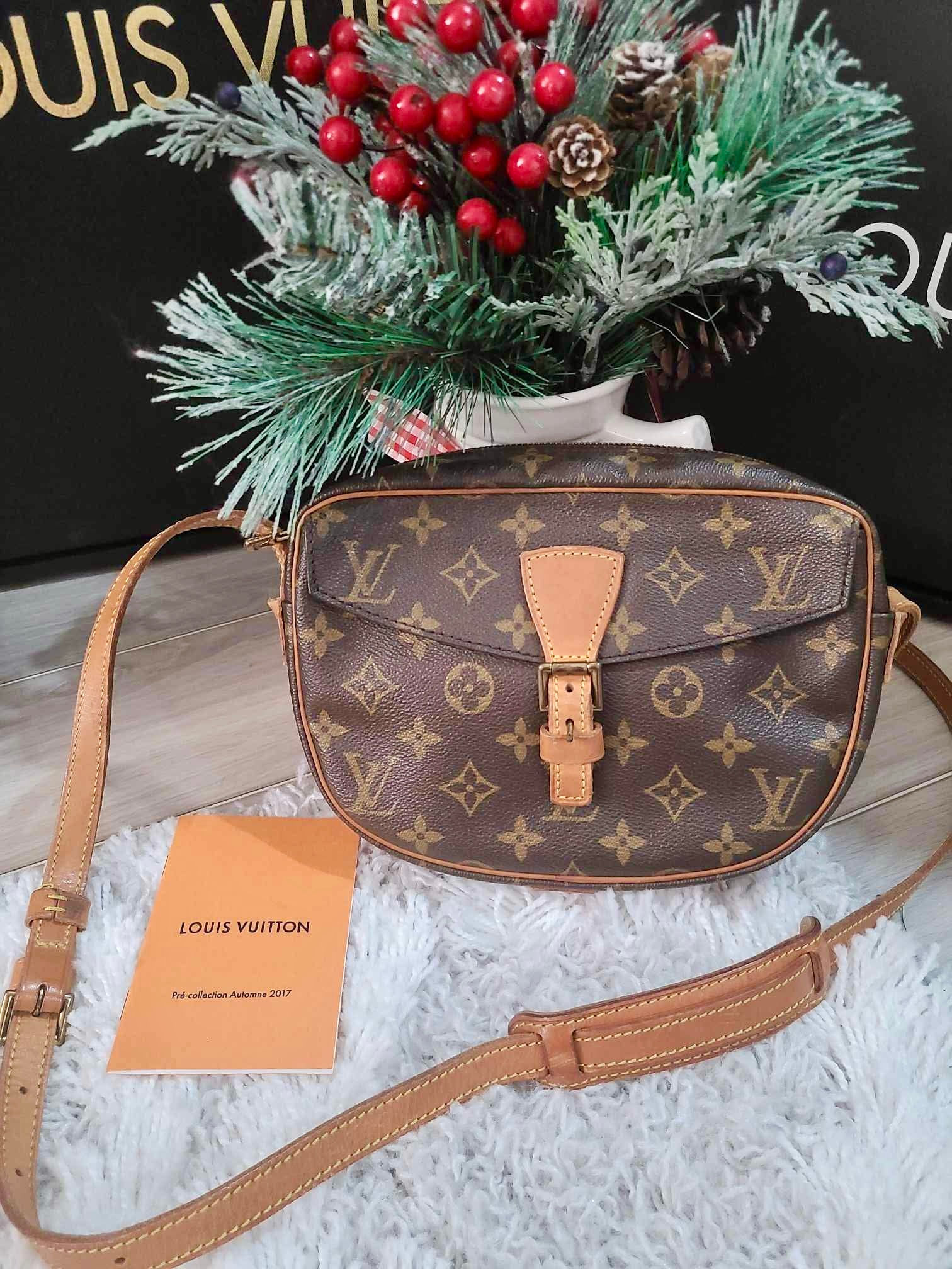 Authentic Louis Vuitton Jeune fill pm (pre owned)
