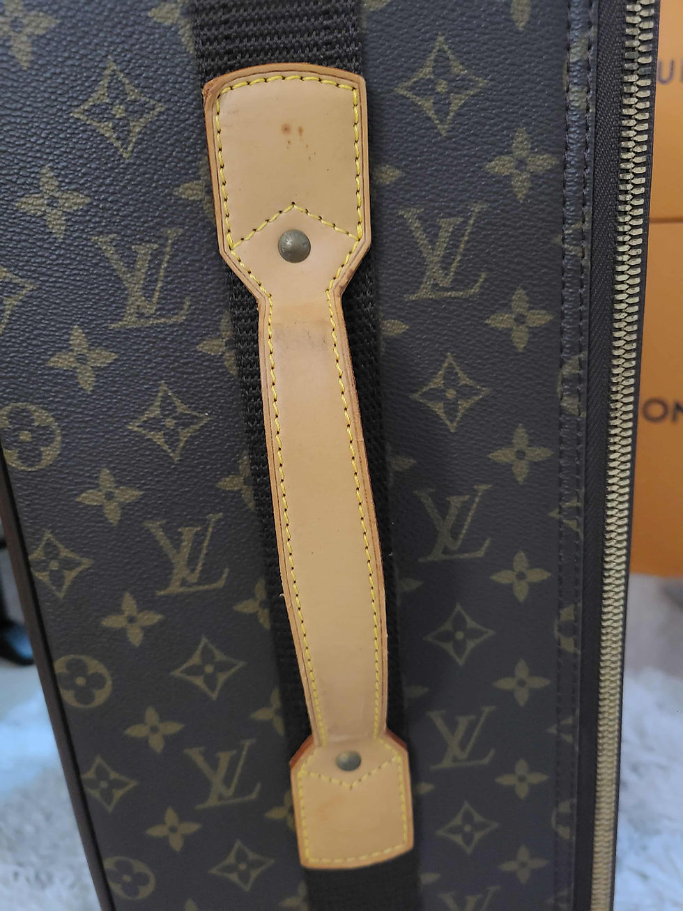 Thumbnail: Authentic Louis Vuitton Pegase 55 Rolling luggage (pre owned) 