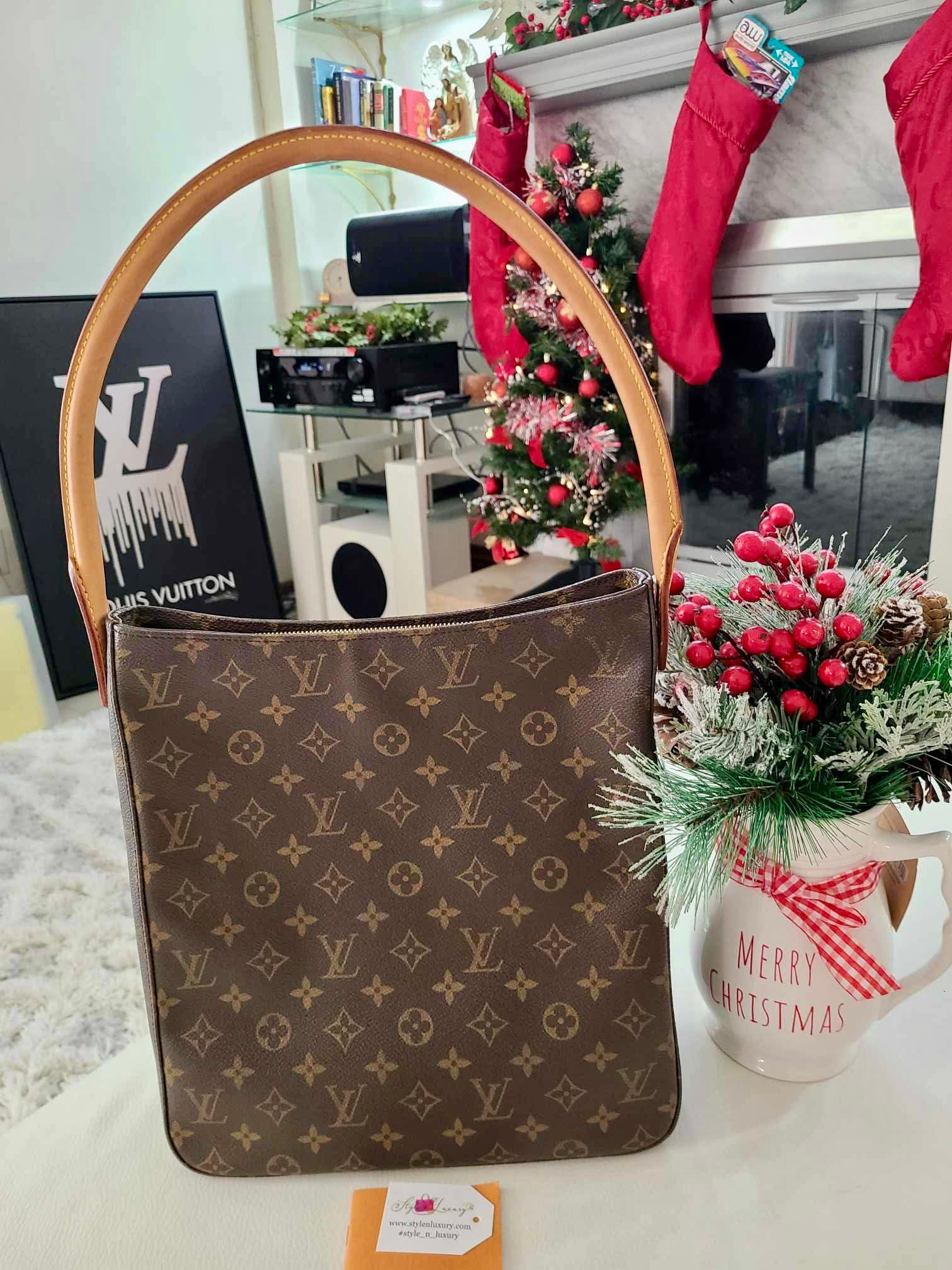 Authentic Louis Vuitton looping gm (pre owned)