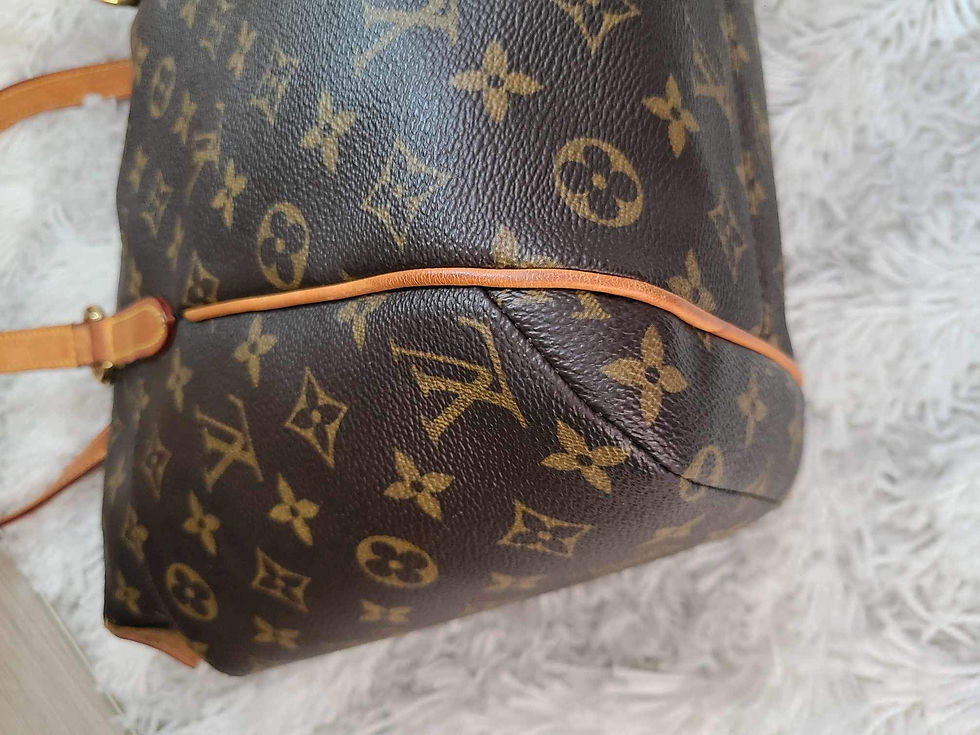 Thumbnail: Authentic Louis Vuitton Totally PM (pre-owned)