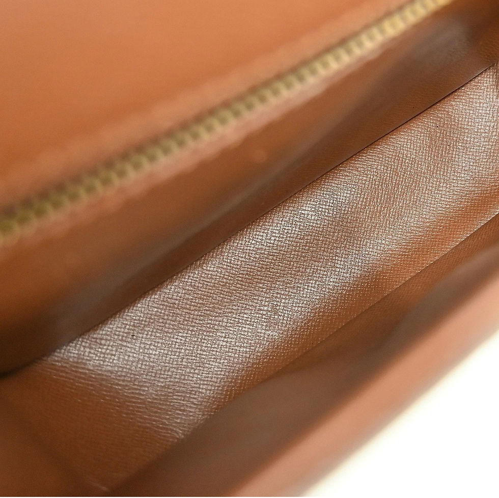 Thumbnail: Authentic Louis Vuitton St cloud MM crossbody (pre owned)