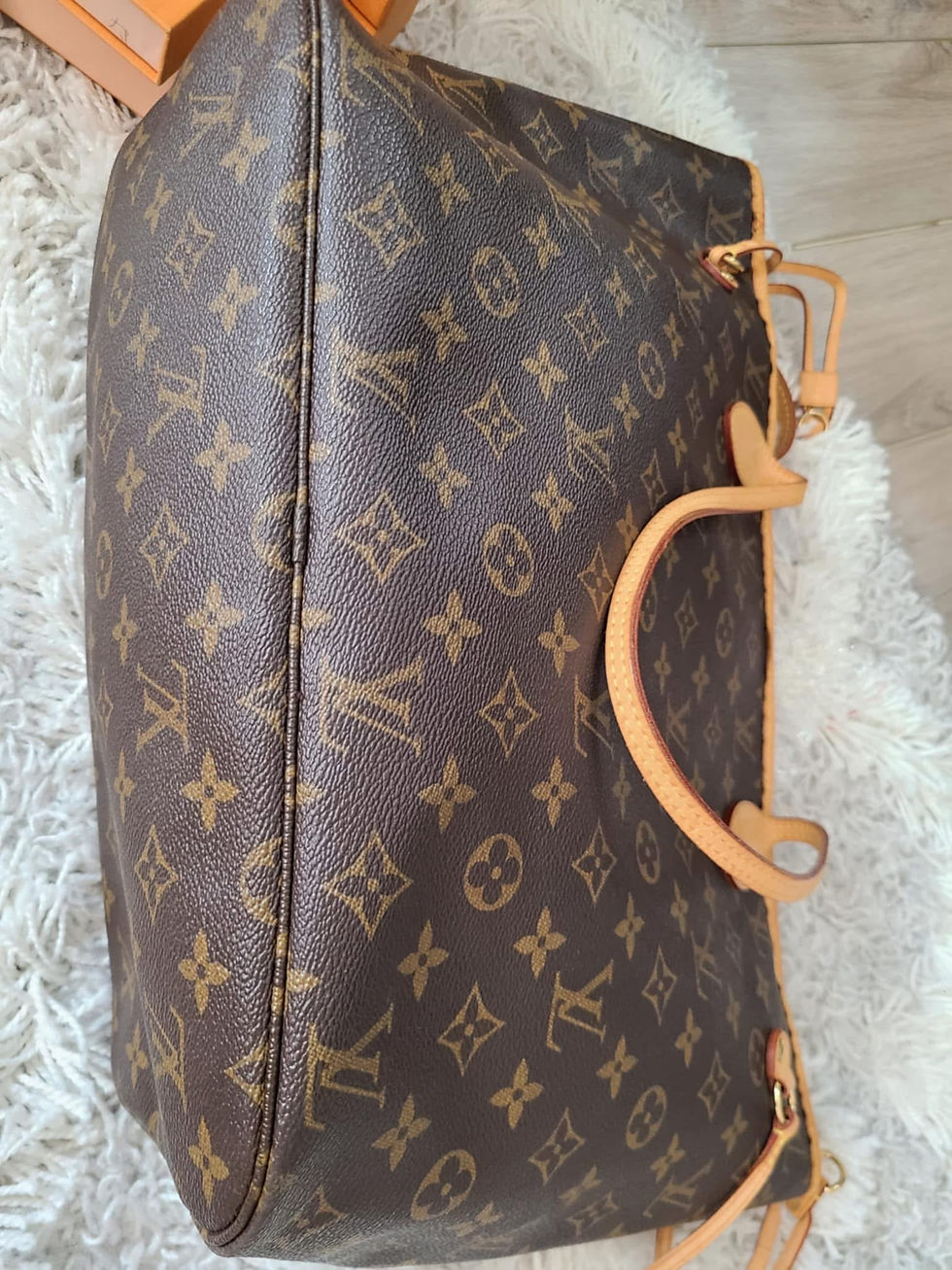 Thumbnail: Authentic Louis Vuitton neverfull MM shoulder bag (pre owned)