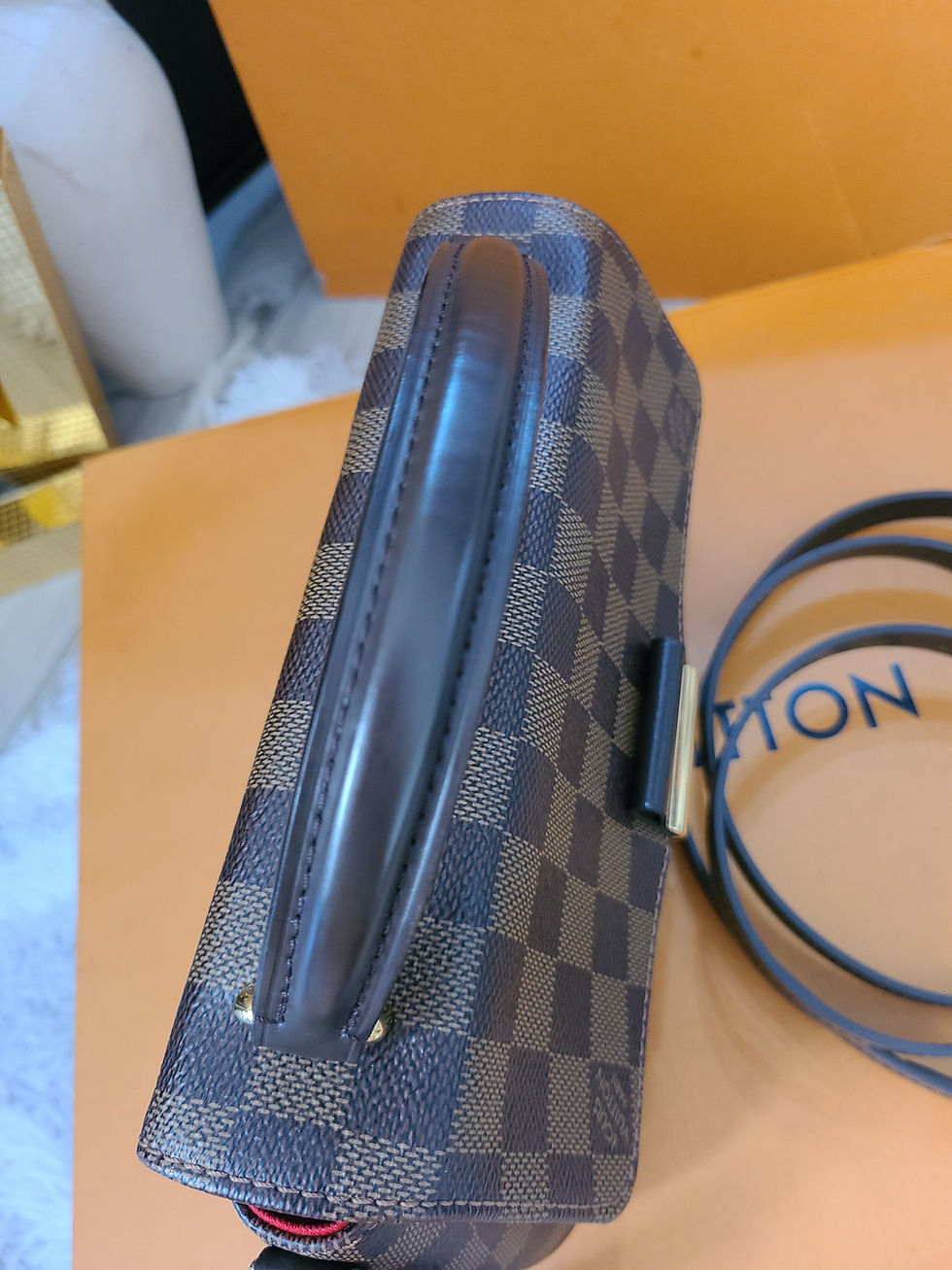 Thumbnail: Authentic Louis Vuitton Croisette crossbody damier ebene (pre owned)