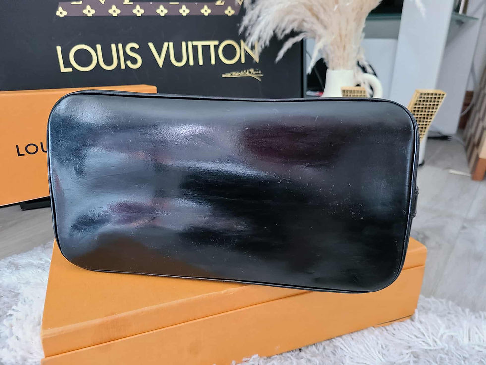 Thumbnail: Authentic Louis Vuitton Alma PM handbag (pre owned)