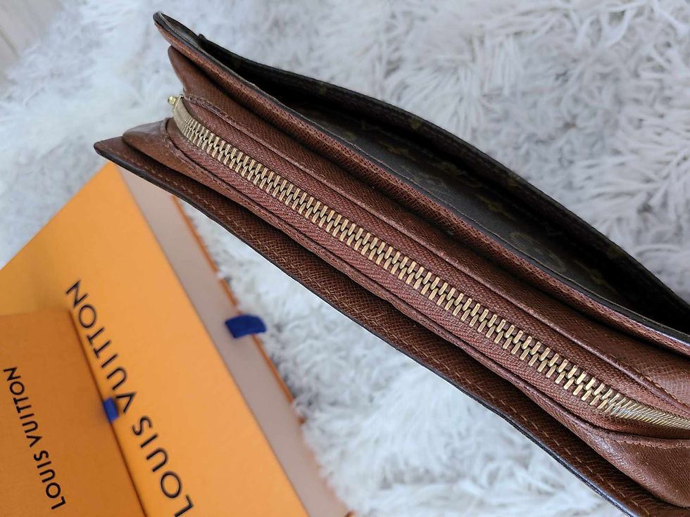 Thumbnail: Authentic Louis Vuitton Orsay Clutch bag (pre-owned)