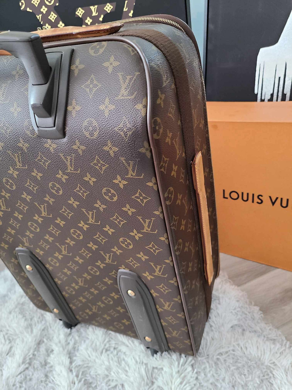 Thumbnail: Authentic Louis Vuitton Pegasse 55 rolling luggage (pre owned)