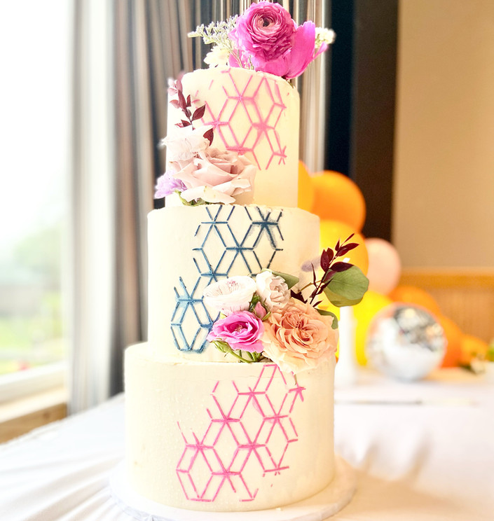 Gallery Buttercream Queen Cake Shop