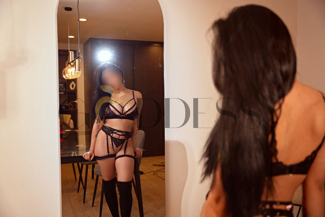 Cata Escort, dama de compañía, en la ciudad de Bogotá, atención a clientes nacionales y extranjeros, Goddess, Bogotá Colombia, Prepagos Bogota, Acompañantes Colombia, Agencia de modelos en bogotá,  Agencias Escorts, Exclusive Models,  agence d'escorte, 売春婦, ,창녀, 妓女, Modelos bogotá