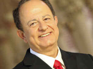 AEF Honoring Dr. C. L. Max Nikias