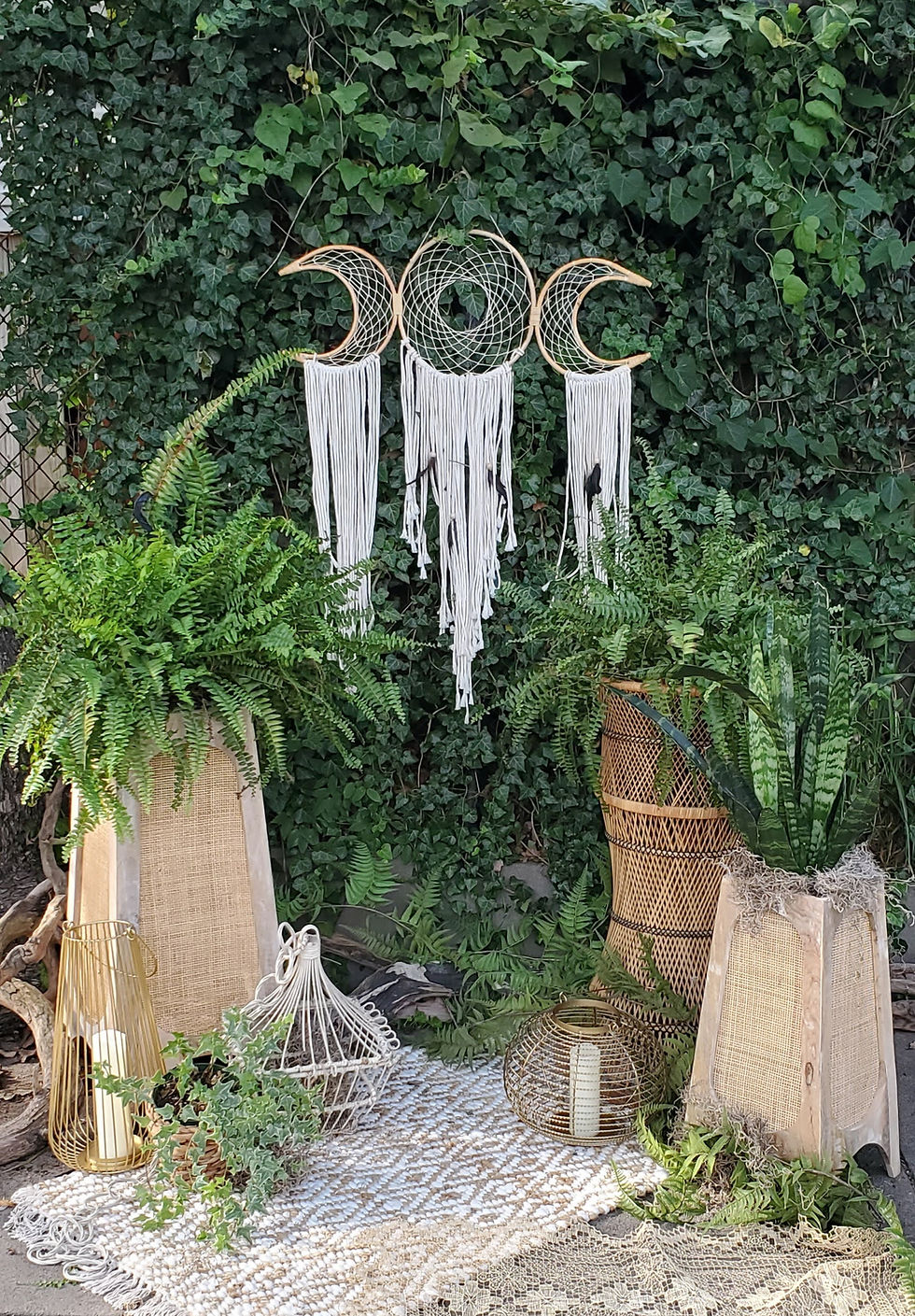Thumbnail: Moon Macramé